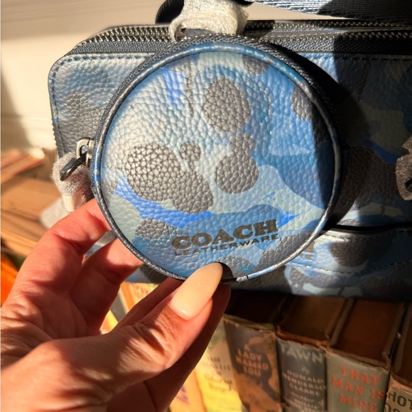 Coach Blue and Gray Camo Crossbody Bag - Picture 4 of 7